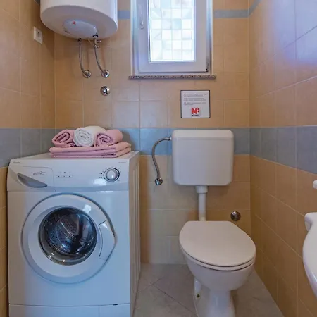 Apartman In *